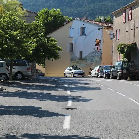 Le Coq En Pâte * La Roque-Esclapon