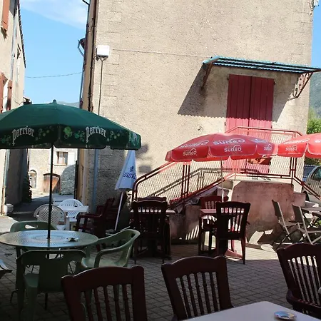 Le Coq En Pâte Hotel